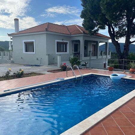 Villa Ouranos In Pefkias Скопелос Екстер'єр фото